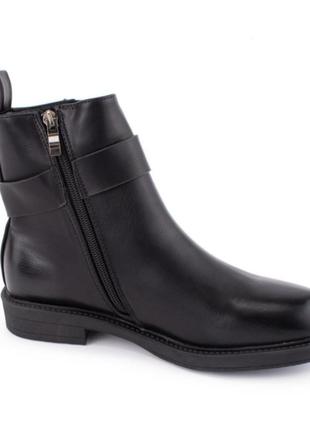 Стильные черные осенние деми ботинки низкий ход короткие с ремешком4 фото
