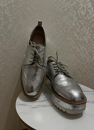 Оксфорди, лофери zara