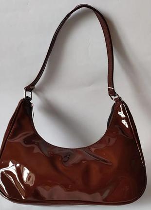 Лаковая коричневая сумочка2 фото