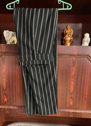 Брюки в полоску