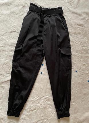 Чорні атласні штани  карго zara з поясом6 фото