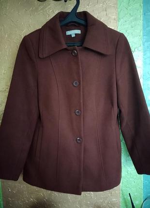 Півпальто демісезон розмір 50 нове прекрасне