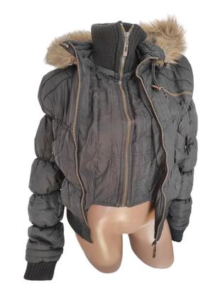 Курточка женская коричневая с капюшоном стильная модная демисезонная