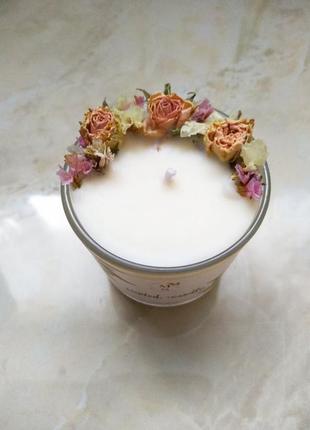 Соєва аромасвічка з квітковим декором3 фото