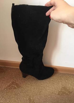 Чоботи з натуральної замші