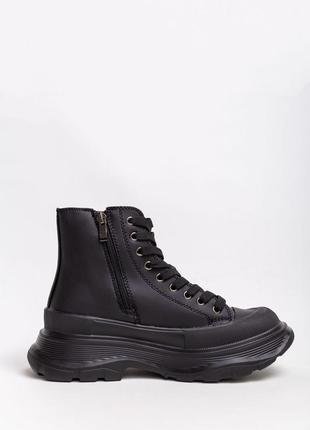 Ботинки женские на шнурках цвет черный3 фото