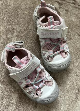 Кросівки , кроссовки