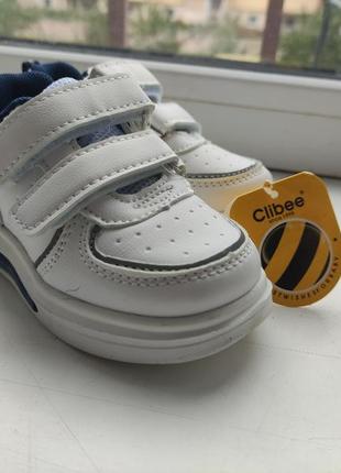 Кросівки дитячі