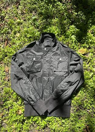 Нейлонова куртка fred perry