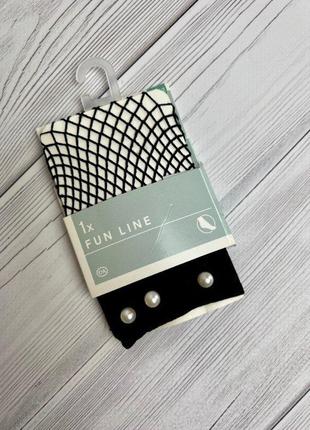 Шкарпетки від бренду ovs в сітку