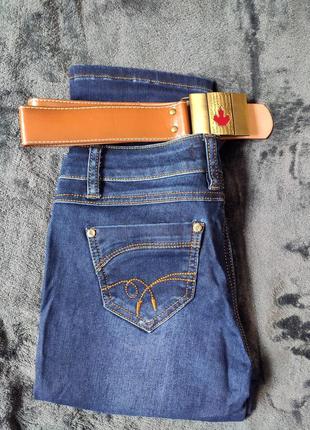 Стильные джинсовые  утепленные капри, бриджи, длинные шорты  женские на байке,  29 размер1 фото