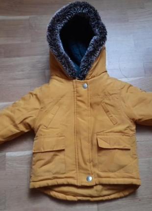 Демисезонна куртка. 6-9міс.зріст 74см