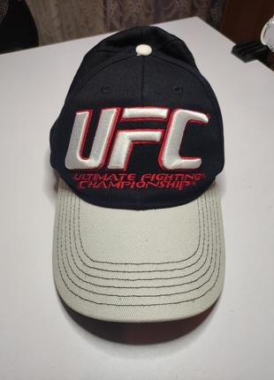 Кепка ufc