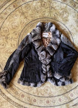 Жіноча куртка осінь-зима.