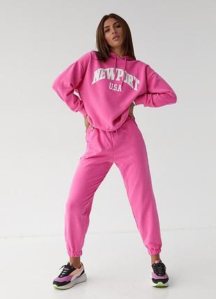 Утеплений жіночий спортивний костюм з принтом