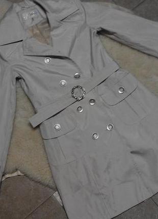 Красивый песочный плащик на девушку р. 42-44