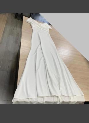 Святкова гламурна вечірня сукня плаття зі шлейфом2 фото