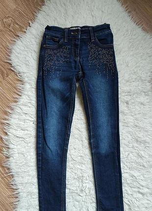 Джинси скіні next