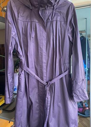 Легкий плащ з капюшоном