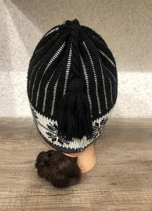 Шапка 3