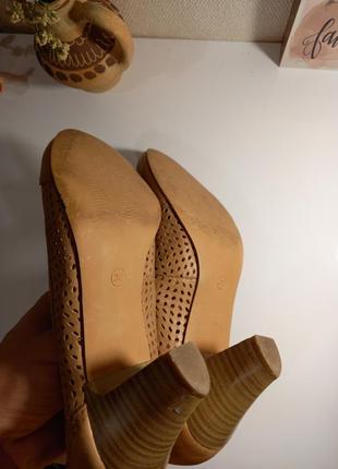 Фірмові жіночі туфлі з натуральної шкіри roberto santi6 фото
