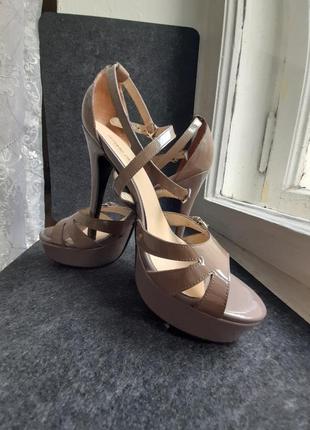 Босоніжки antonio biaggi.майже нові.