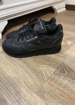 Кроссовки reebok