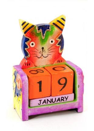 Календарь настольный "кот" дерево (10х7х4 см)