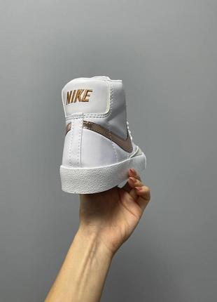 Nike blazer mid 77 white gold logo4 фото