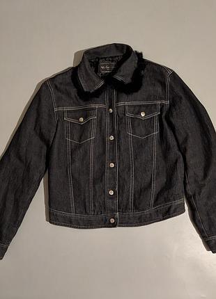 Джинсовая демисезонная куртка с воротником на меху от fabbiano