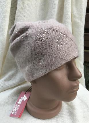 Шапка жіноча тепла