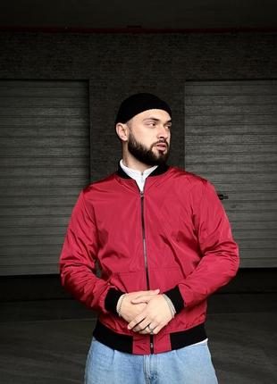 Стильний, комфортний і крутий бомбер у різних кольорах