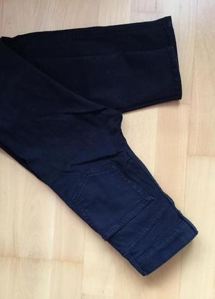 Модные джинсы topshop moto с рваными коленями4 фото