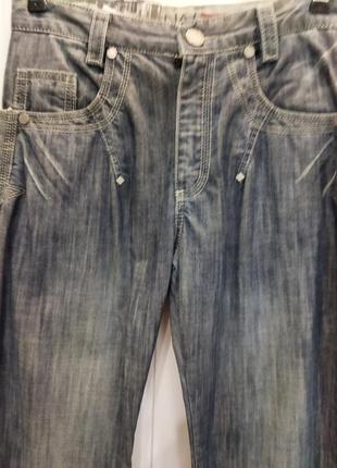 Класичні джинси дорогого бренду.4 фото