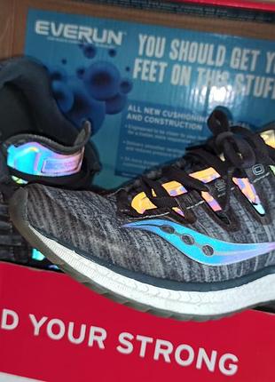 Кросівки saucony freedom iso