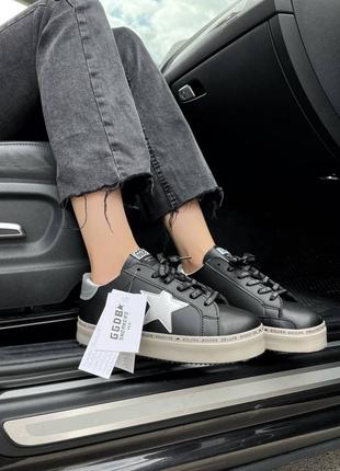 Golden goose deluxe hi star black стильные женские черные кроссовки со звездочкой на каждый день жіночі чорні кросівки4 фото