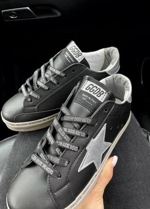 Golden goose deluxe hi star black стильные женские черные кроссовки со звездочкой на каждый день жіночі чорні кросівки8 фото