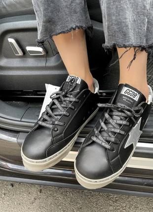 Golden goose deluxe hi star black стильные женские черные кроссовки со звездочкой на каждый день жіночі чорні кросівки6 фото