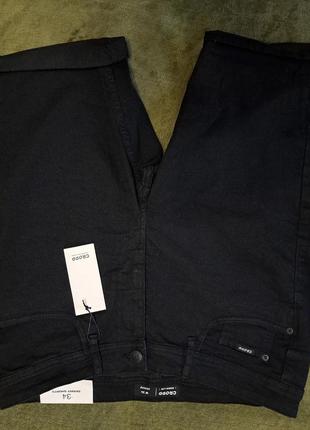 Чорні чоловічі шорти cropp черные мужские шорты9 фото