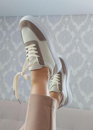 Жіночі кросівки sneakers beige white

женские кроссовки4 фото