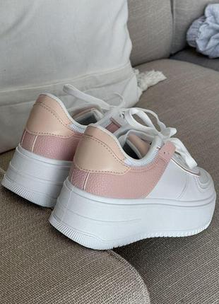 Жіночі кросівки sneakers white pink 1

женские кроссовки1 фото