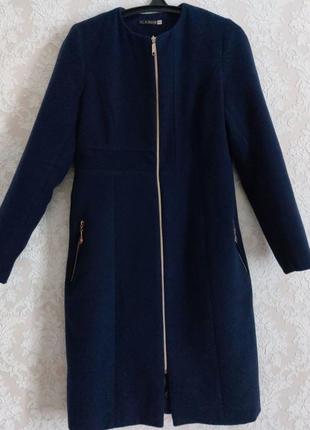 Осіннє пальто темно - синього кольору1 фото