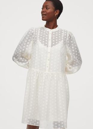 Шикарное воздушное платье в горох h&m, белое нарядное платье h&m, женское платье