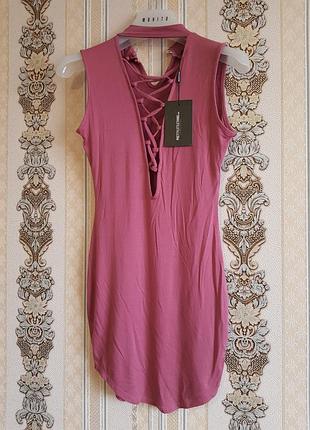 Стильное лёгкое трикотажное платье, пудровое платье, сукня по фигуре