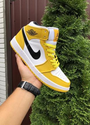 Кросівки nike air jordan 1 white yellow black