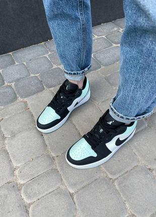 Кросівки жіночі nike air jordan 1 retro low light mint9 фото