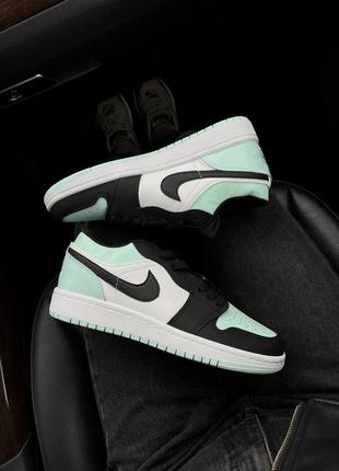 Кросівки жіночі nike air jordan 1 retro low light mint5 фото