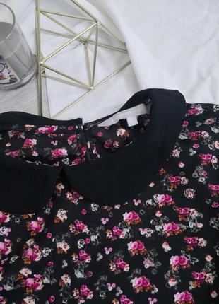 Чорна блуза в дрібні квіти2 фото