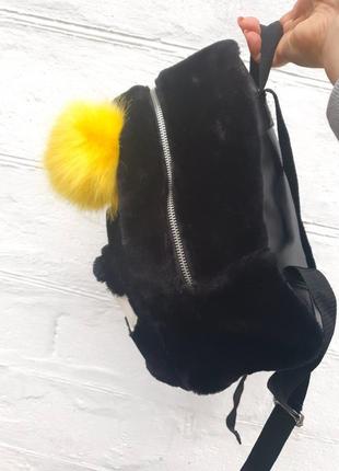 Забавный меховой рюкзак monki3 фото