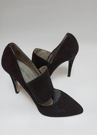 Туфлі німецького бренду zalando.брендове взуття stock1 фото